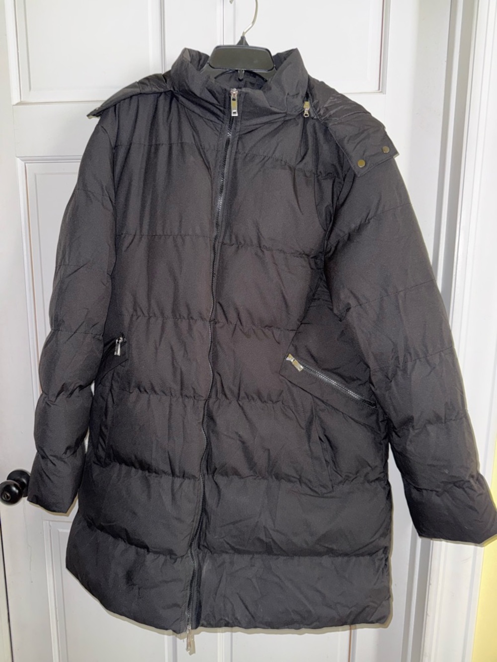 Women's Black Hooded Puffer Coat - Insulated Winter Jacket